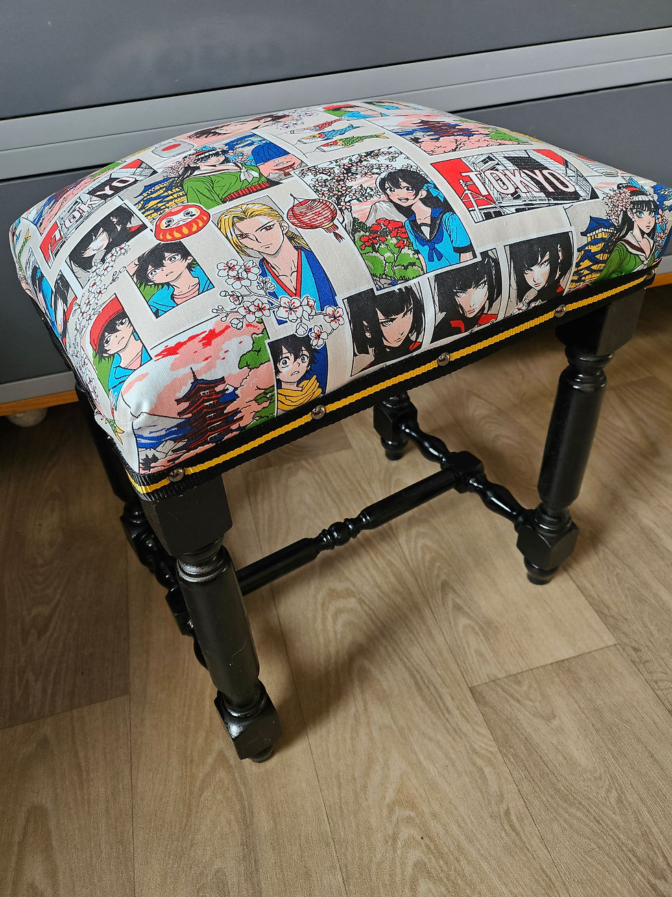 Miniature : Tabouret pouf Manga