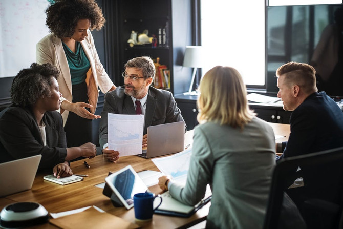 3 ways to build relationships across generations in the workforce