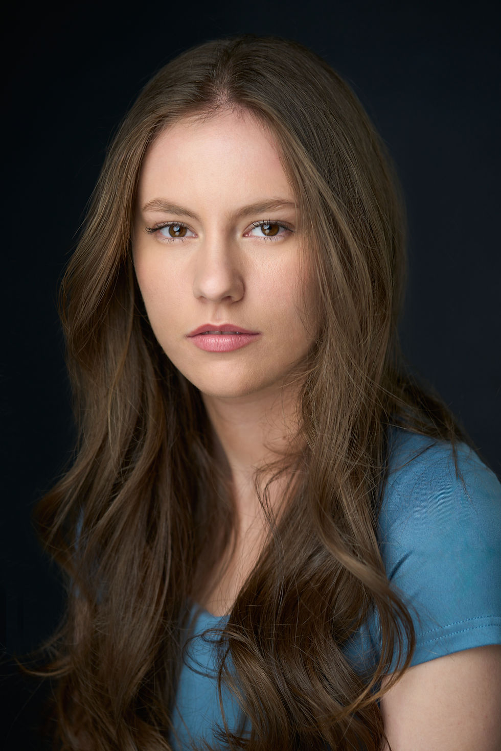 Victoria Nelson Dramatic Headshot – Serious Expression