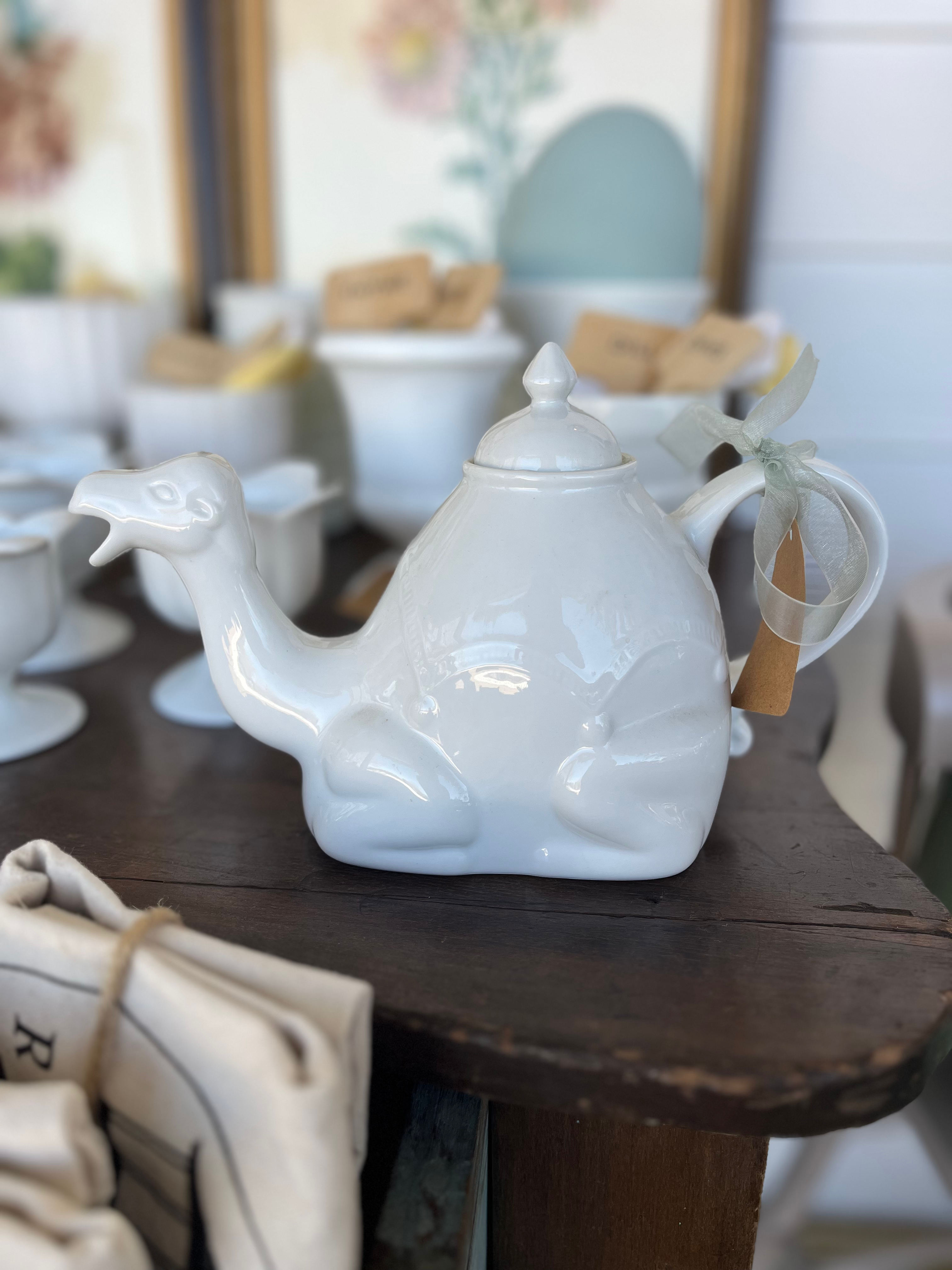 Camille, the Camel, Teapot