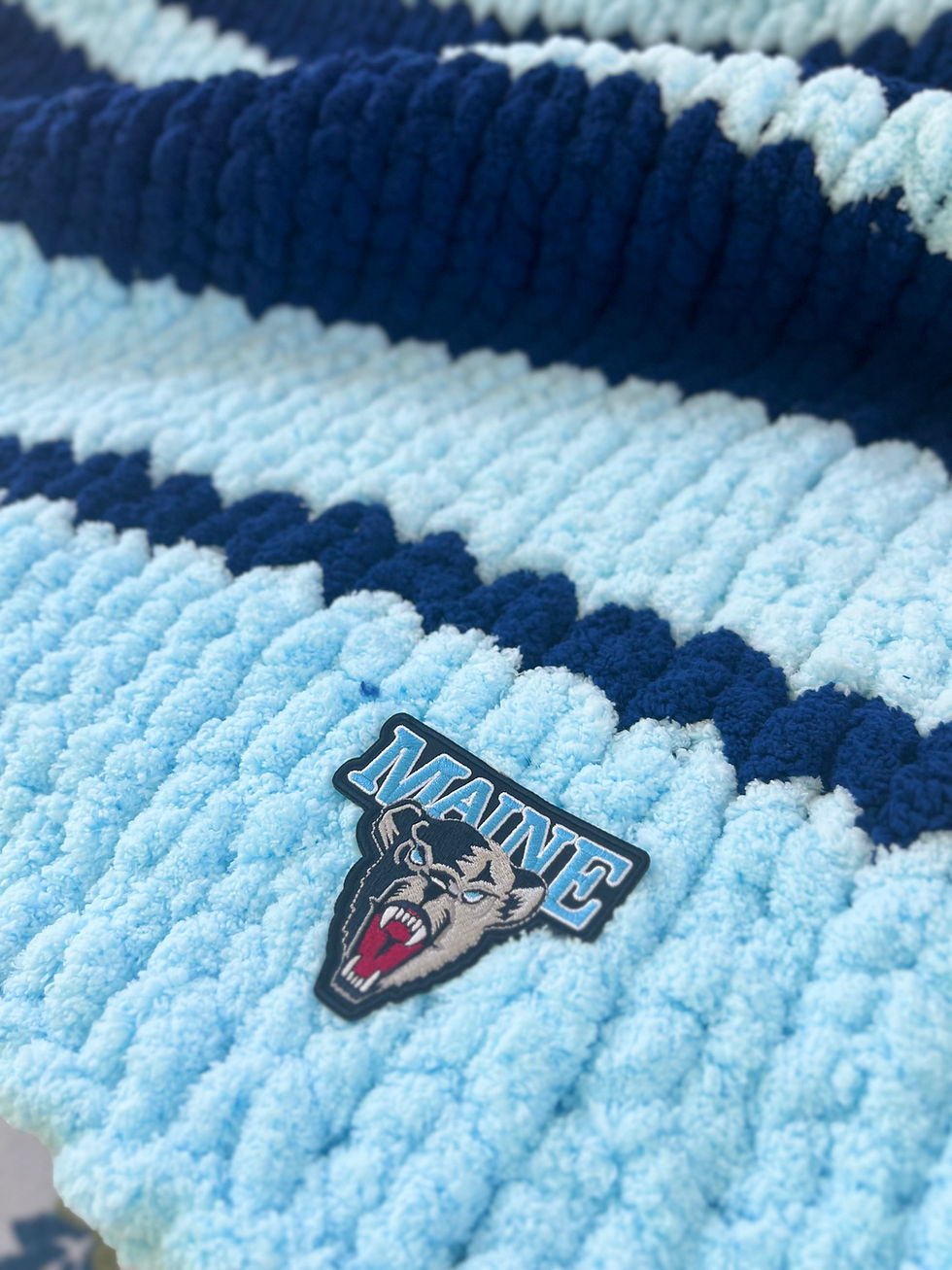 University of Maine (UMaine)hand-knit chunky Blanket