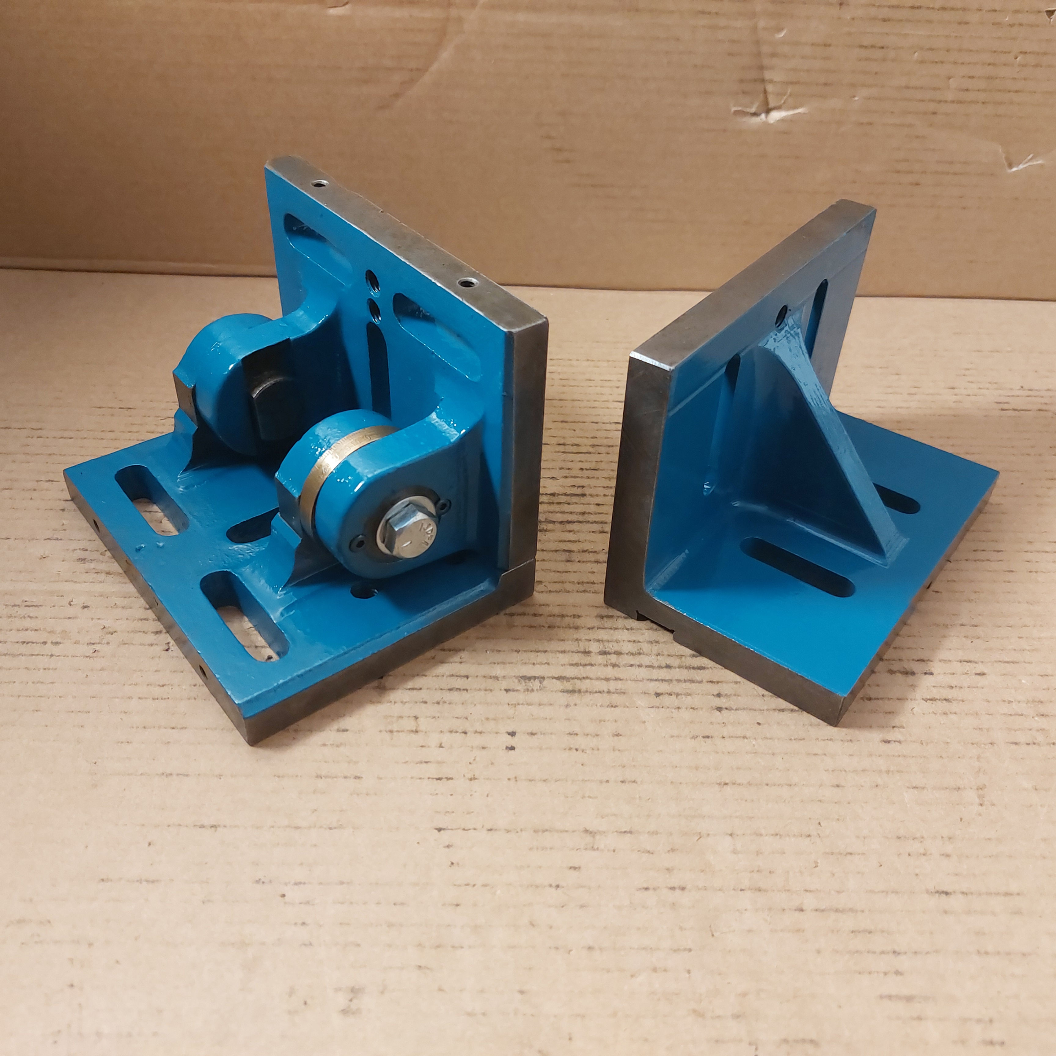 Two Angle Plates