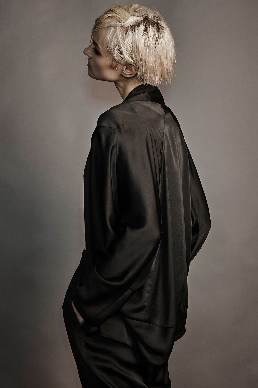 Thumbnail: R JACKET BLACK