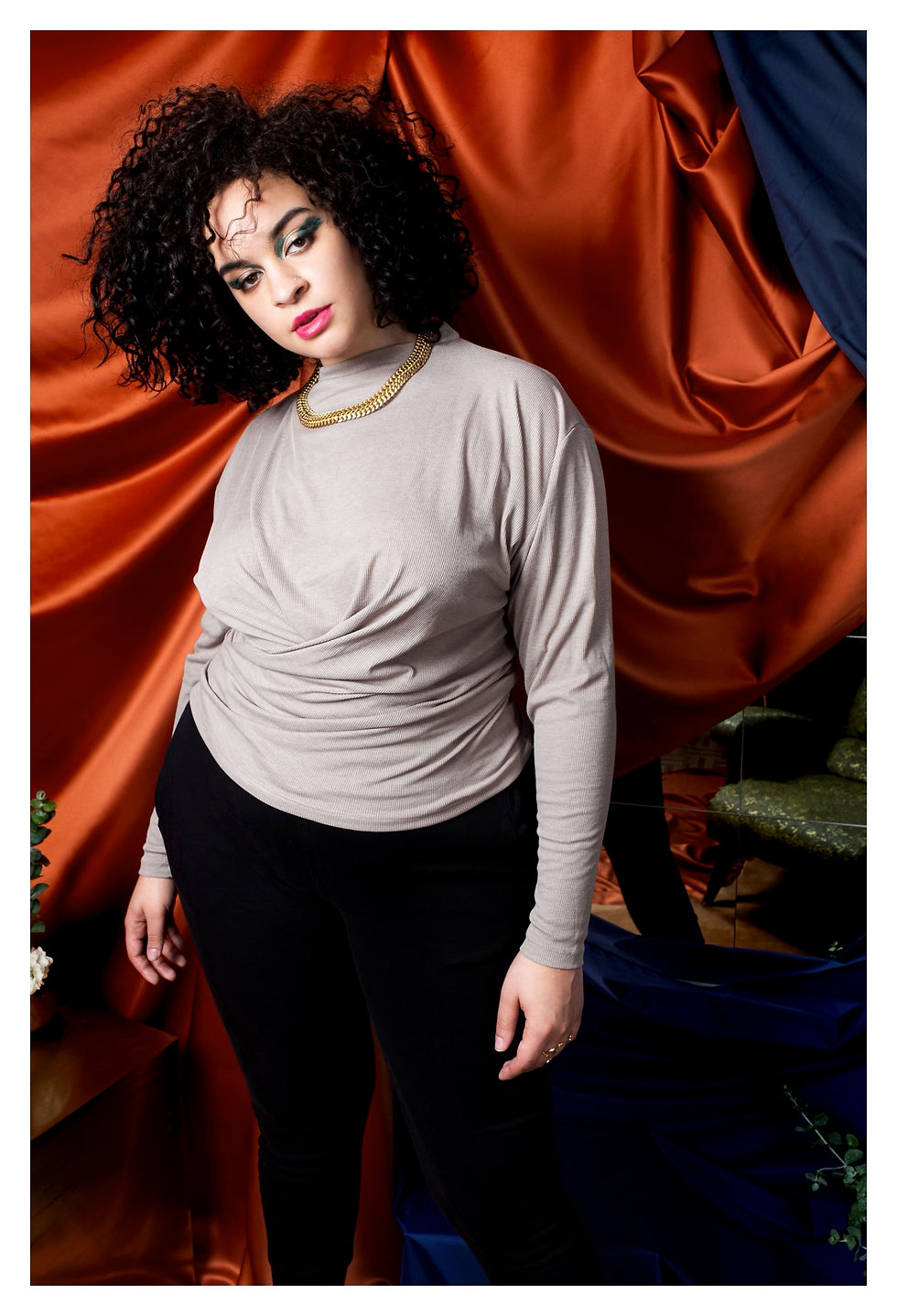 Thumbnail: LS TWIST TEE - SMOKEY BEIGE