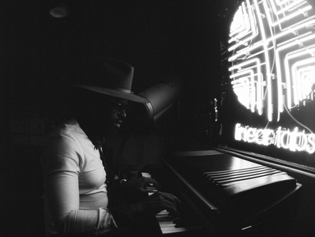 Adrian Younge prova que o jazz está mais vivo do que nunca
