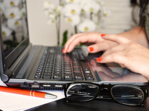 Are Computer Screens Damaging our Eyes?