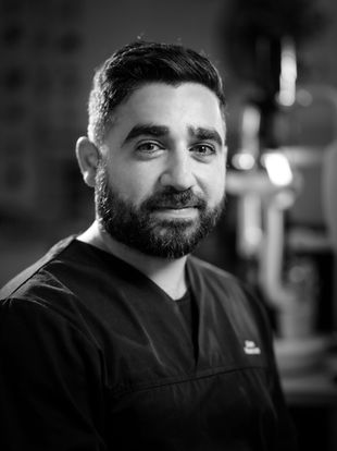 Alan Hawrami MSc BSc (Hons) Prof Cert Med Ret Dip Glauc Dip TP(IP) OPwSI (Ophthalmology),
Director