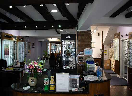 Ellerker-Opticians_Images_2017-088.jpg