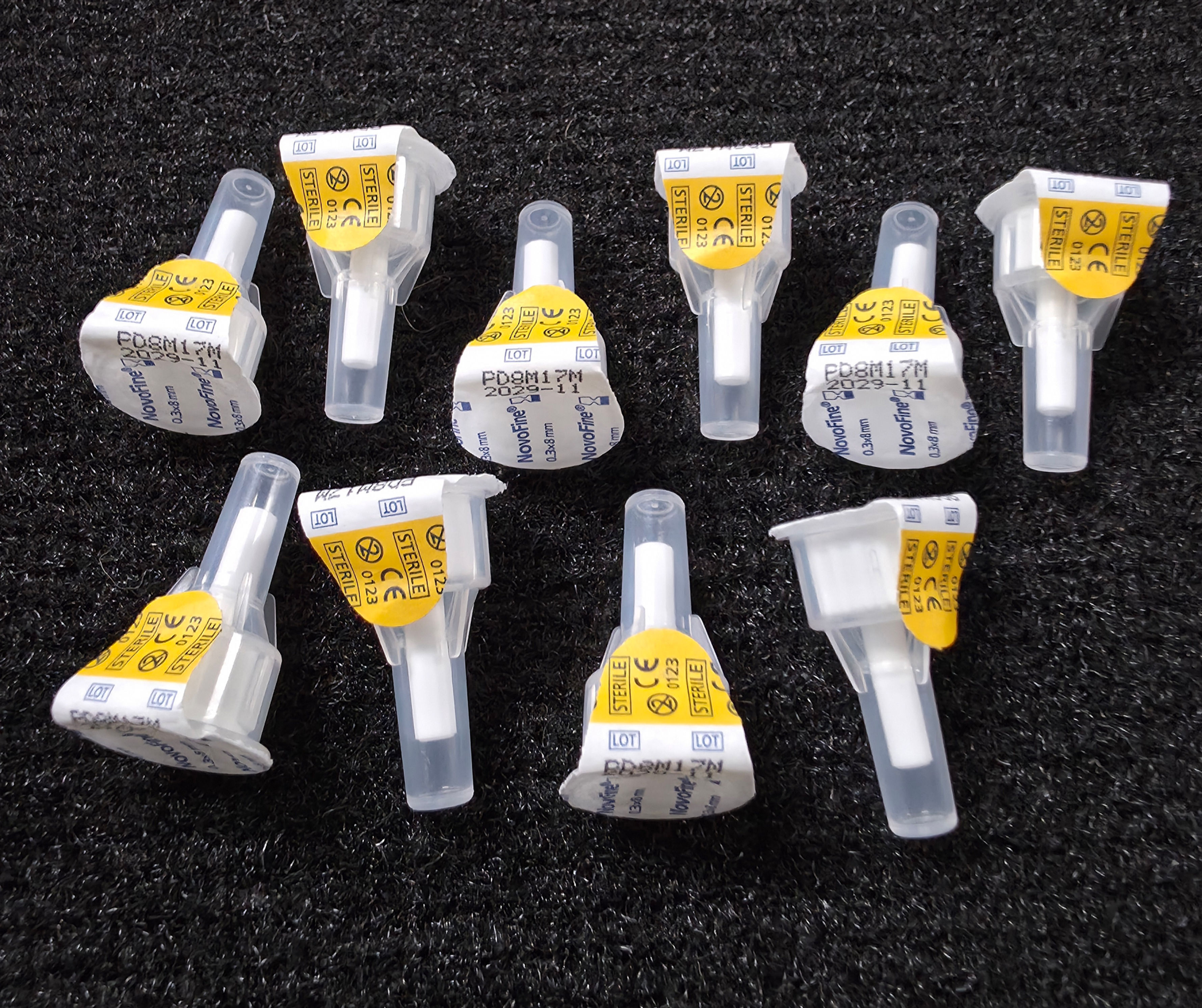SCREW ON PEN NEEDLES 30 GAUGE 8MM (x10)