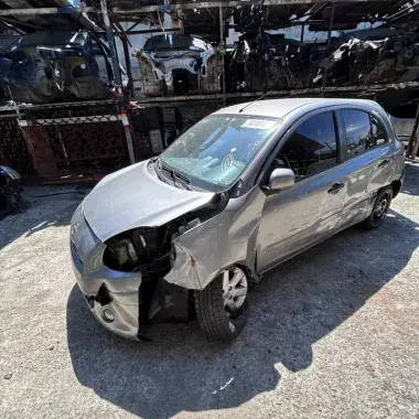 180_nissan_march_sv_1_6_16v_2013_55852_2_125d004b0e7932cdd4