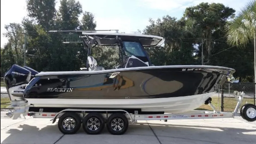 2021 Blackfin 272 CC