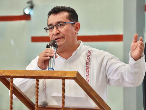 Reconocen el legado del magisterio poblano: Celebran convivio de maestros jubilados en Chiautla de Tapia