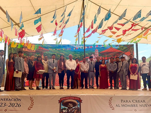 Aristóteles Campos encabeza graduación escolar en San Bernardino Chalchihuapan