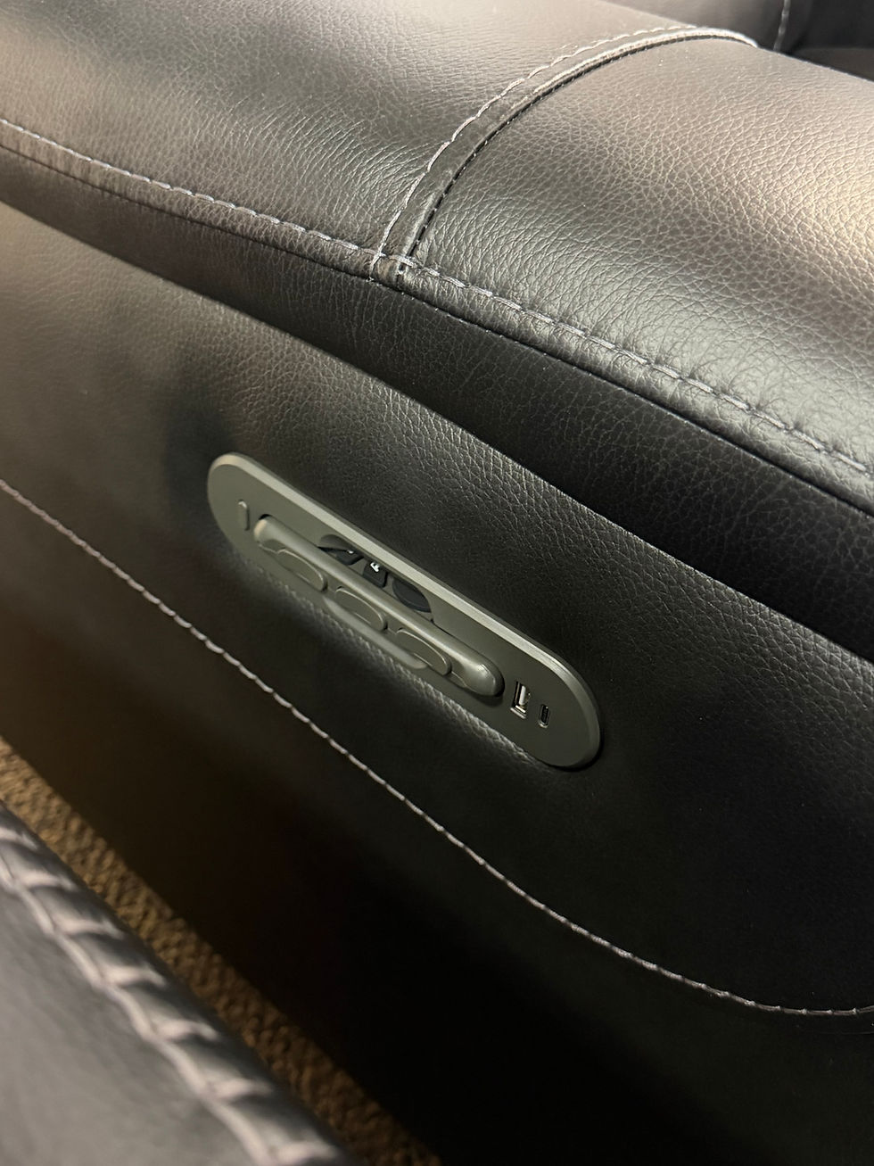 Thumbnail: Jasper Leather Lift Chair with Heat and Massage