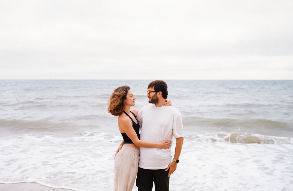 natural couples portrait photography outdoors