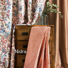 "Nidra"
בד איטלקי עם שני סוגי הדפס 
 .מיוחד שמשלים אחד את השני
