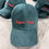 Miniatura: Cappello in velluto verde