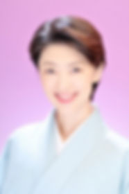 五月 梨世.jpeg
