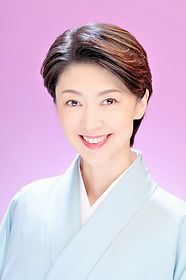五月 梨世.jpeg