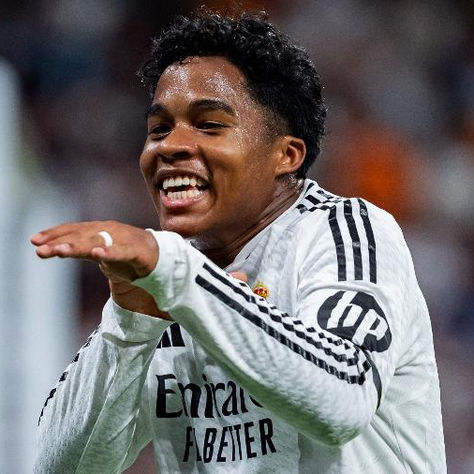 Endrick, estuvo a un paso de vestirse de txuri-urdin antes de recaer lesionado