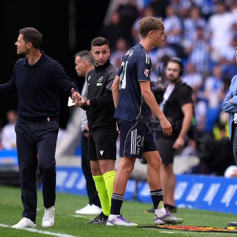 Un partido de sanción para Dean Huijsen por su expulsión en el Reale Arena