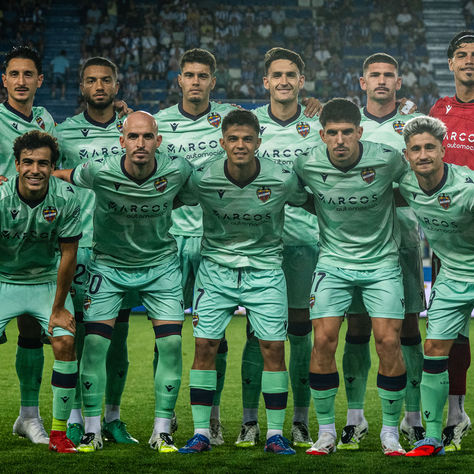 El Levante tropieza en su debut liguero