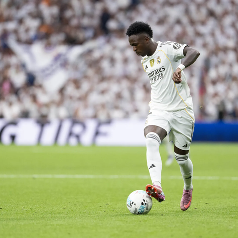 Vinícius Júnior pide una mejora salarial en su nuevo contrato con el Real Madrid