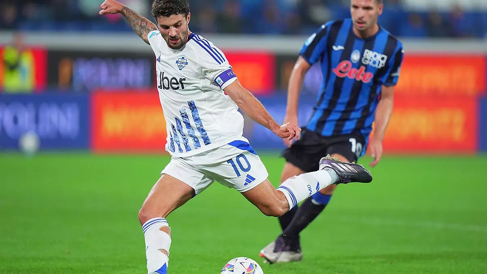El italiano ex artillero del Valencia tiene grandes chances de volver a España.