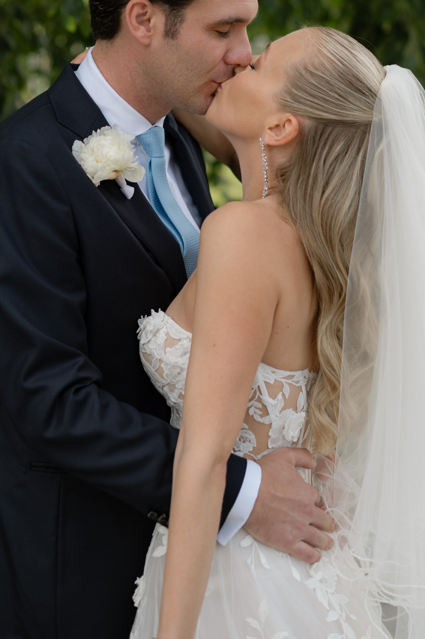 hochzeit-leeberghof-tegernsee-brautpaar-fotoshooting