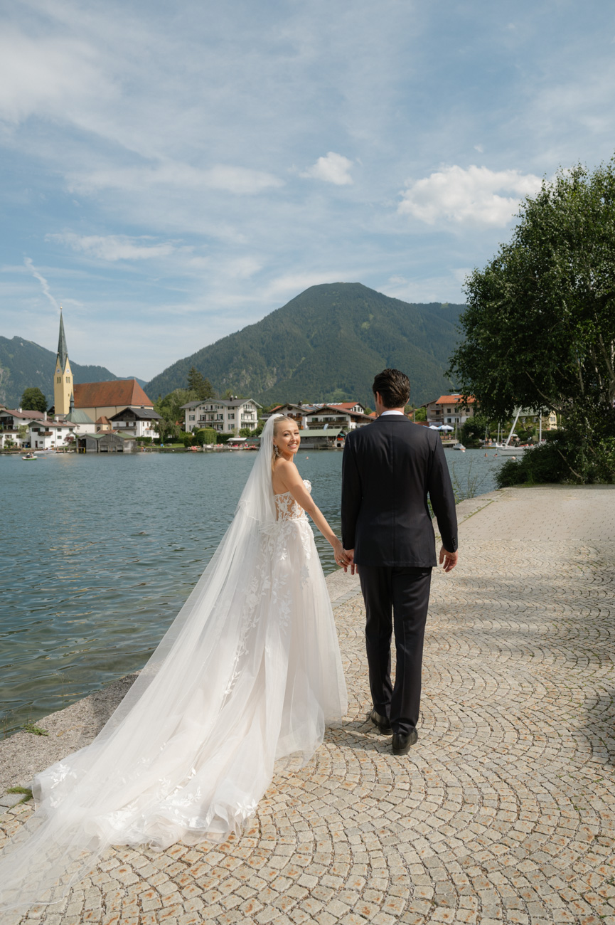 hochzeit-leeberghof-tegernsee-brautpaar-fotoshooting