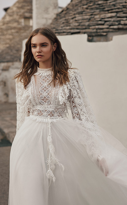 It's a love. Ariamo boho.