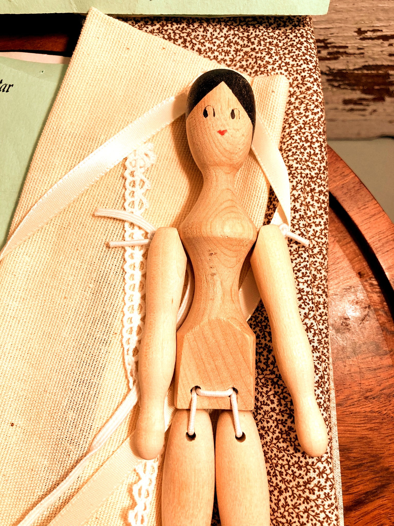 Green Mountain Studios Wooden Peg Doll