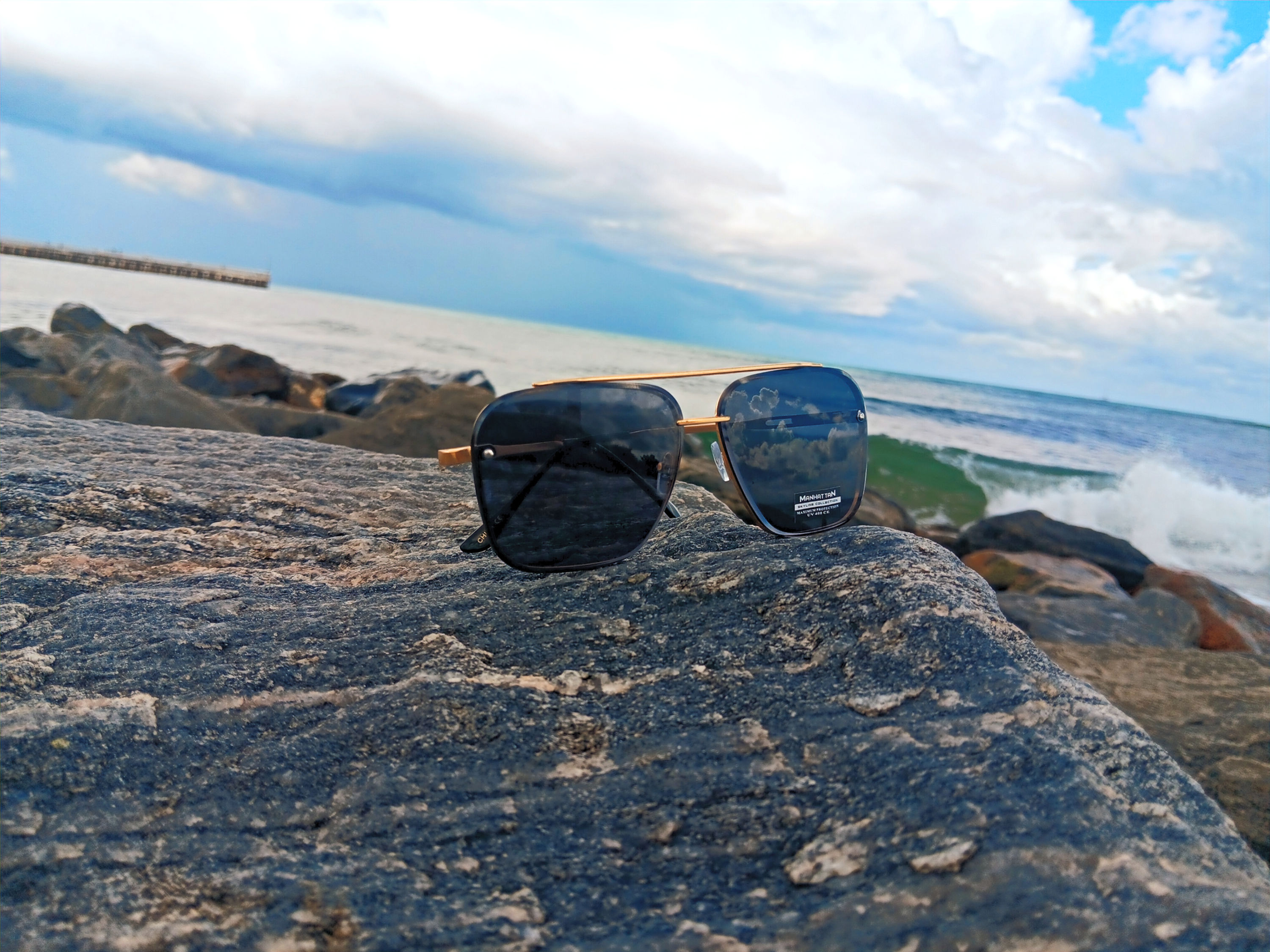 Manhattan Elite Black & Gold - Skyline Collection