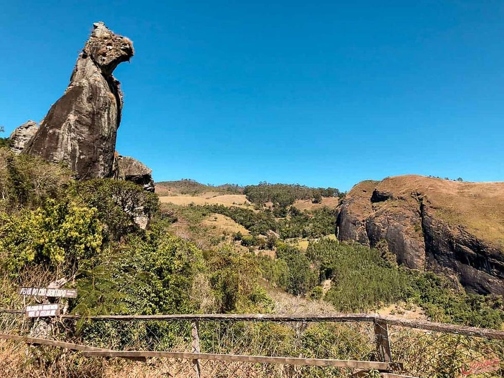 Pedra-do-Cao-Sentado-1024x768