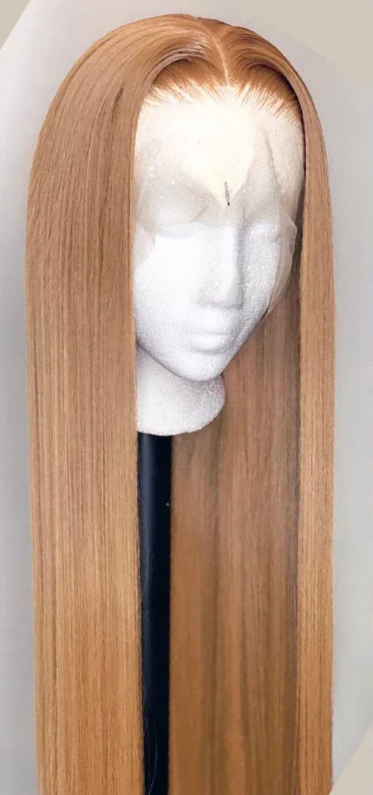 Thumbnail: Milk Brazilian Wig