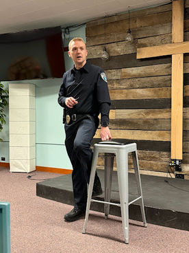 Kiwanians Learn about Scam Protection