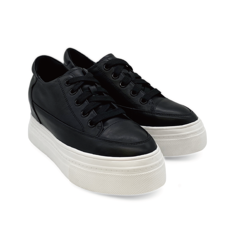 縮圖：黑色經典厚底鞋