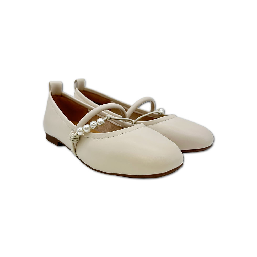 縮圖：奶油白簡約珍珠芭蕾鞋