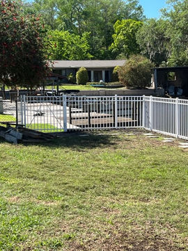 4 Foot Tall White Aluminum Fence