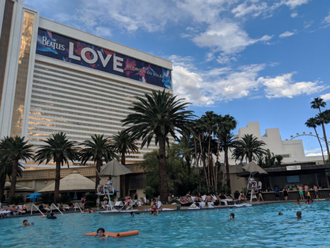 The Mirage Pool - Las Vegas