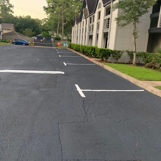 Asphalt Sealcoat and Striping Houston TX 