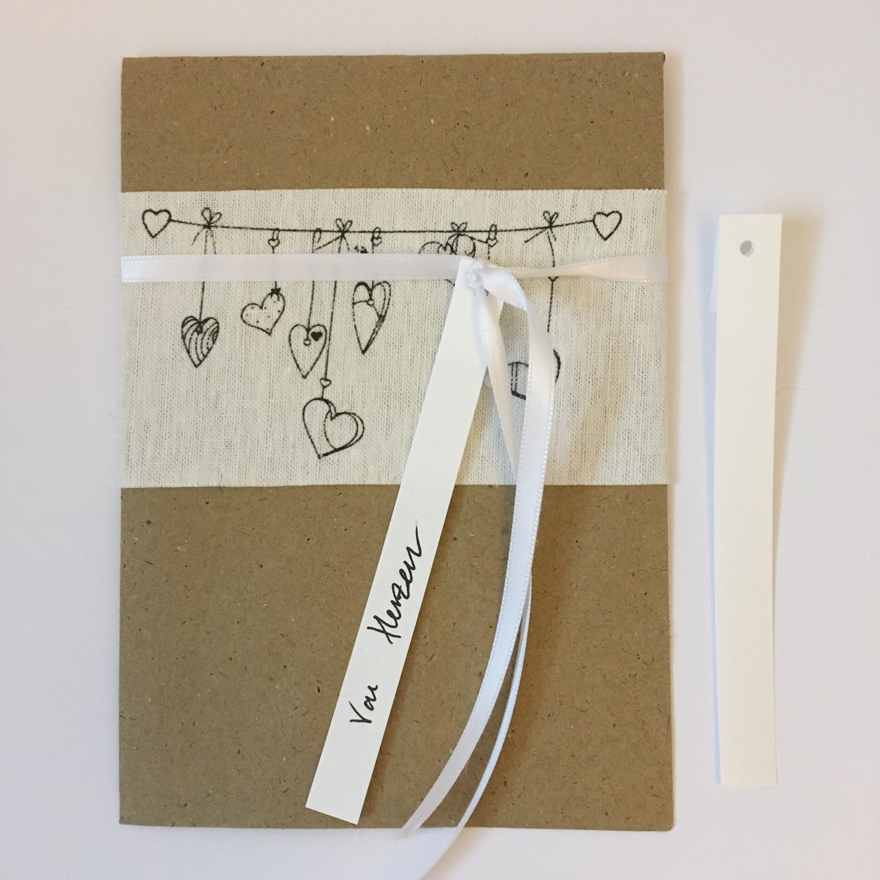 Herzige Verpackung mit Stoffband