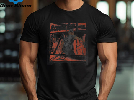 500 Level Robbie Ray San Francisco Giants Comic T Shirt