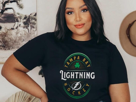 Tampa Bay Lightning Fanatics Branded St. Patrick’s Day Forever Lucky T Shirt