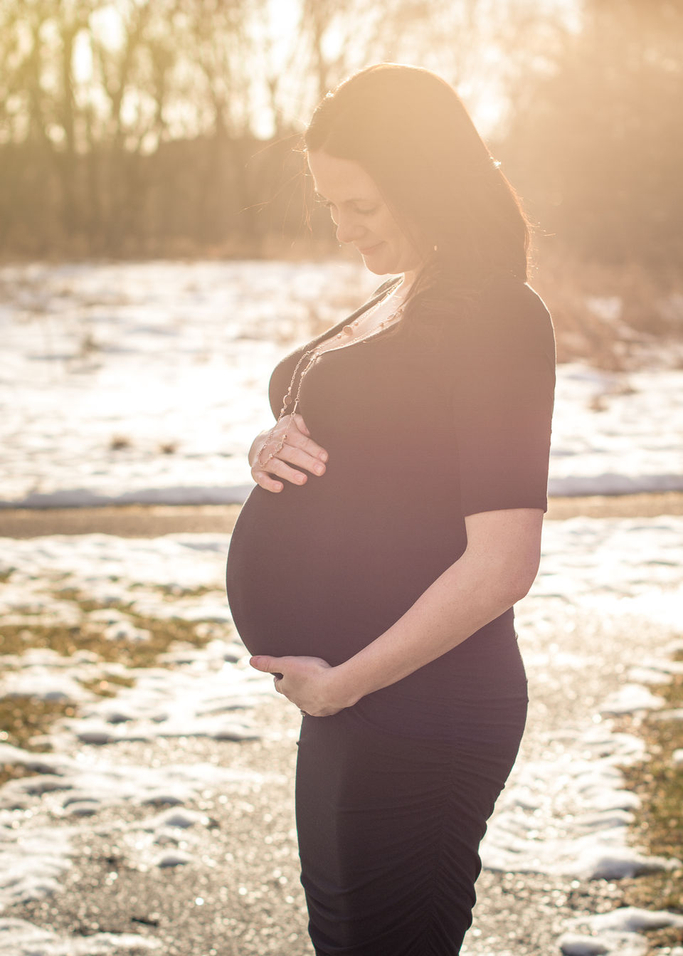 twin cities maternity photographer, minneapolis maternity photography, maternity photographer near me, professional maternity photos, pregnancy photoshoot
