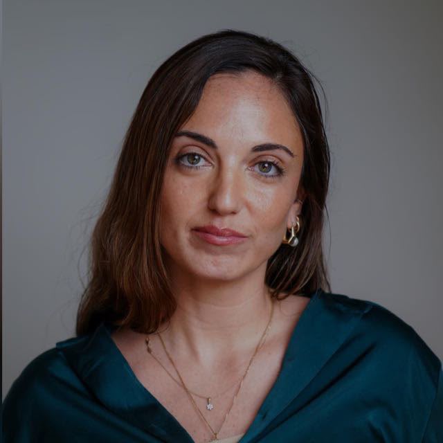 Writer: דנה צויגרך