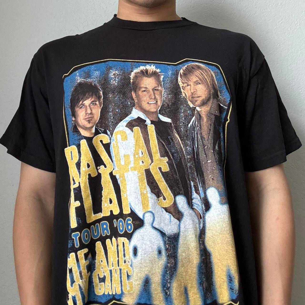 Vintage 2006 Rascal Flatts Band Graphics Black Tee Shirt