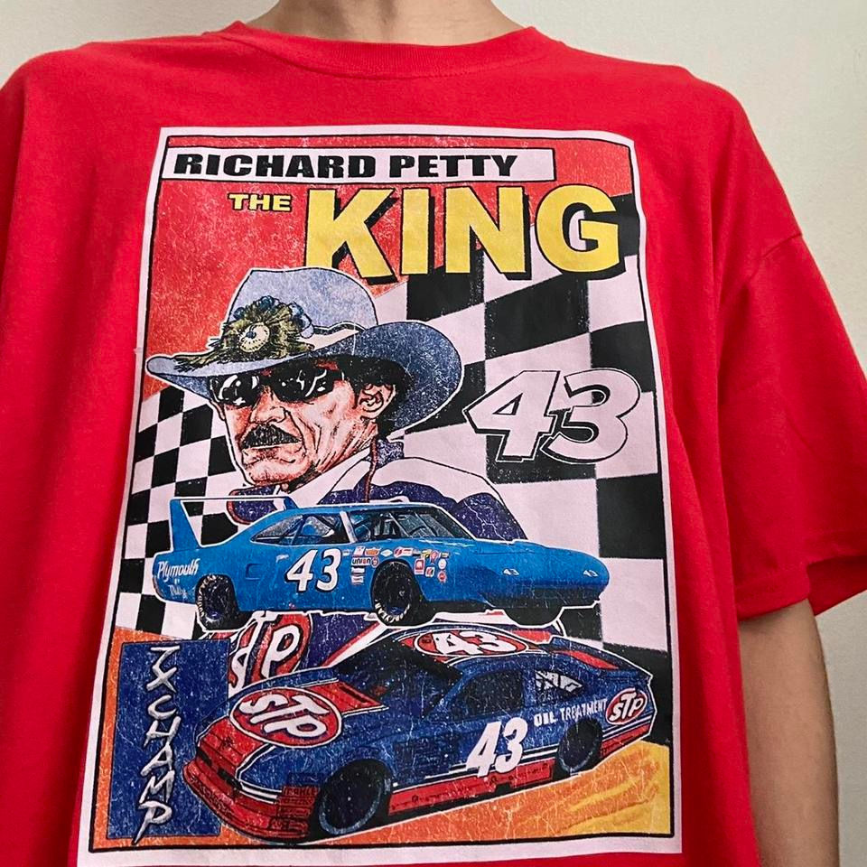 Vintage Richard Petty 2000s Nascar Graphics Red Tee Shirt