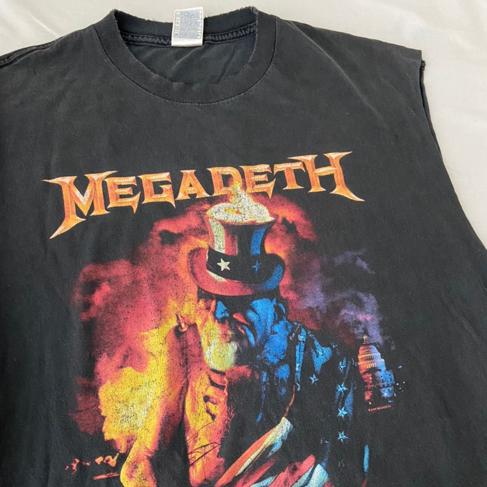 Vintage Megadeth Band Graphics Cut Off Shirt