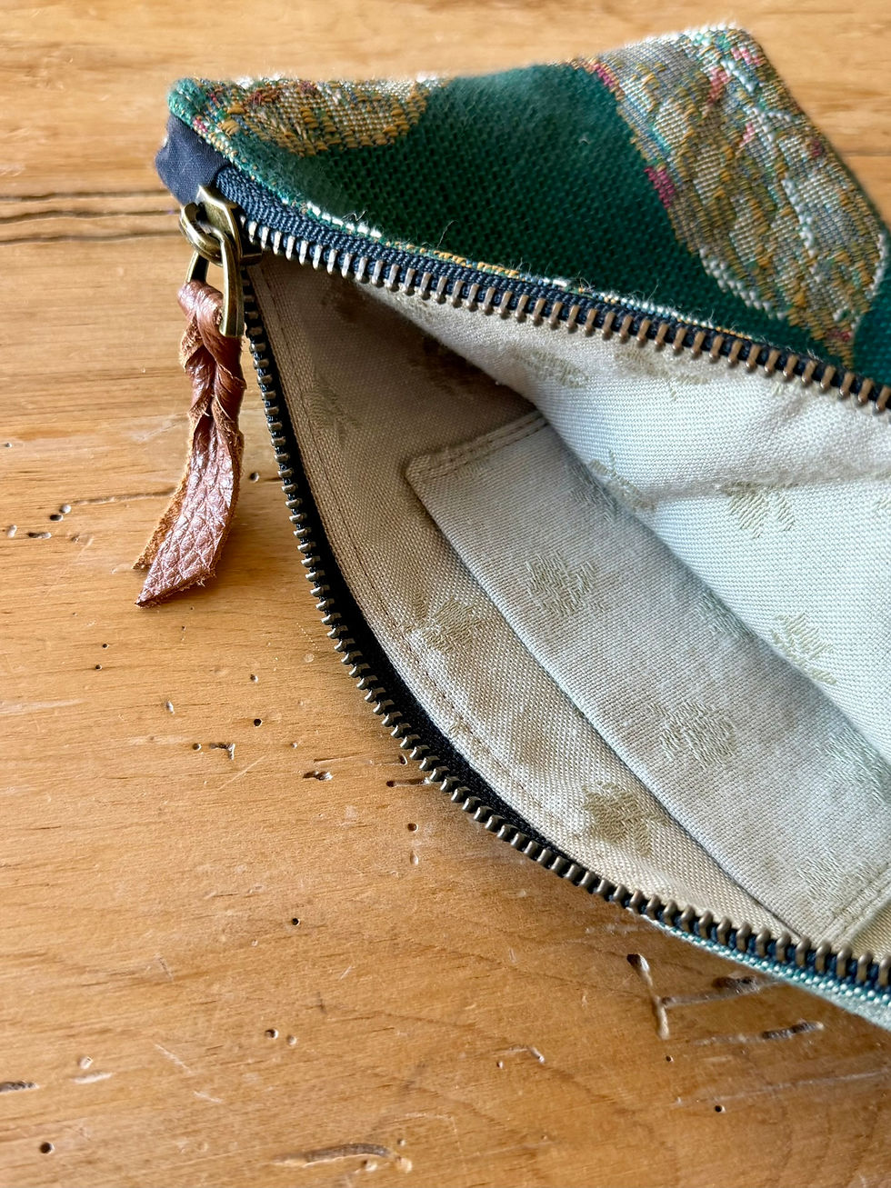 Thumbnail: Classic Green Floral Wristlet